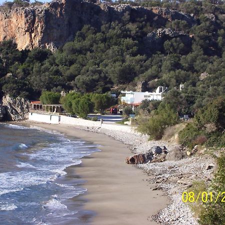 Nikos & Anna Rooms Rodhákinon Bagian luar foto