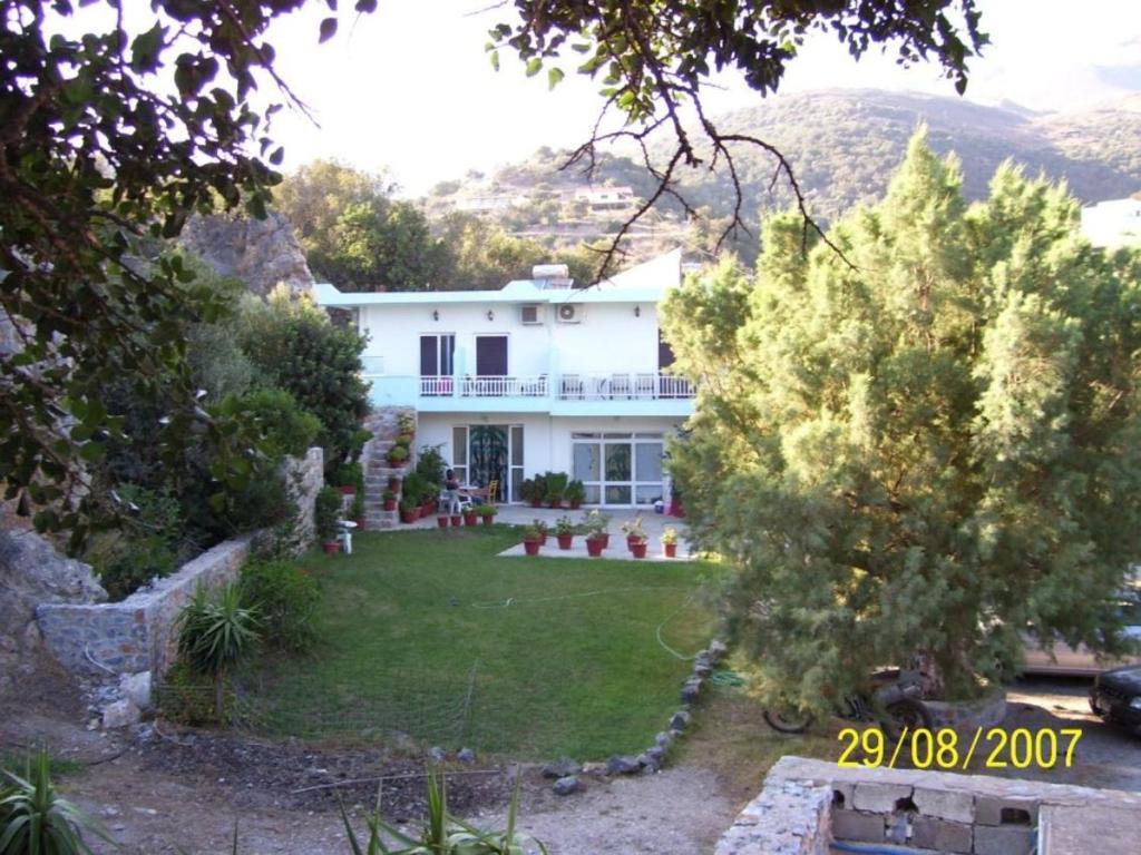 Nikos & Anna Rooms Rodhákinon Bagian luar foto